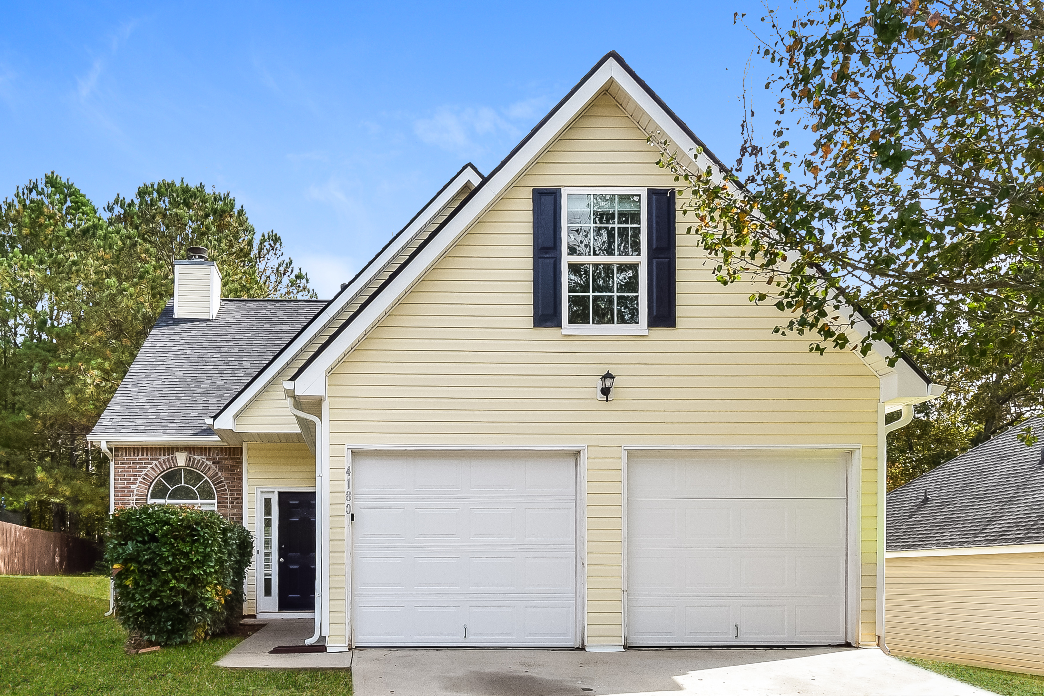 4180 Clarks Tr Douglasville, GA 30135